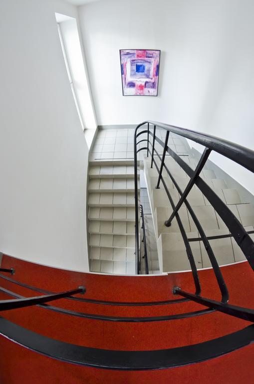Wilson Hostel Warszawa ภายนอก รูปภาพ